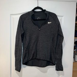 Nike Element Women's 1/2-Zip